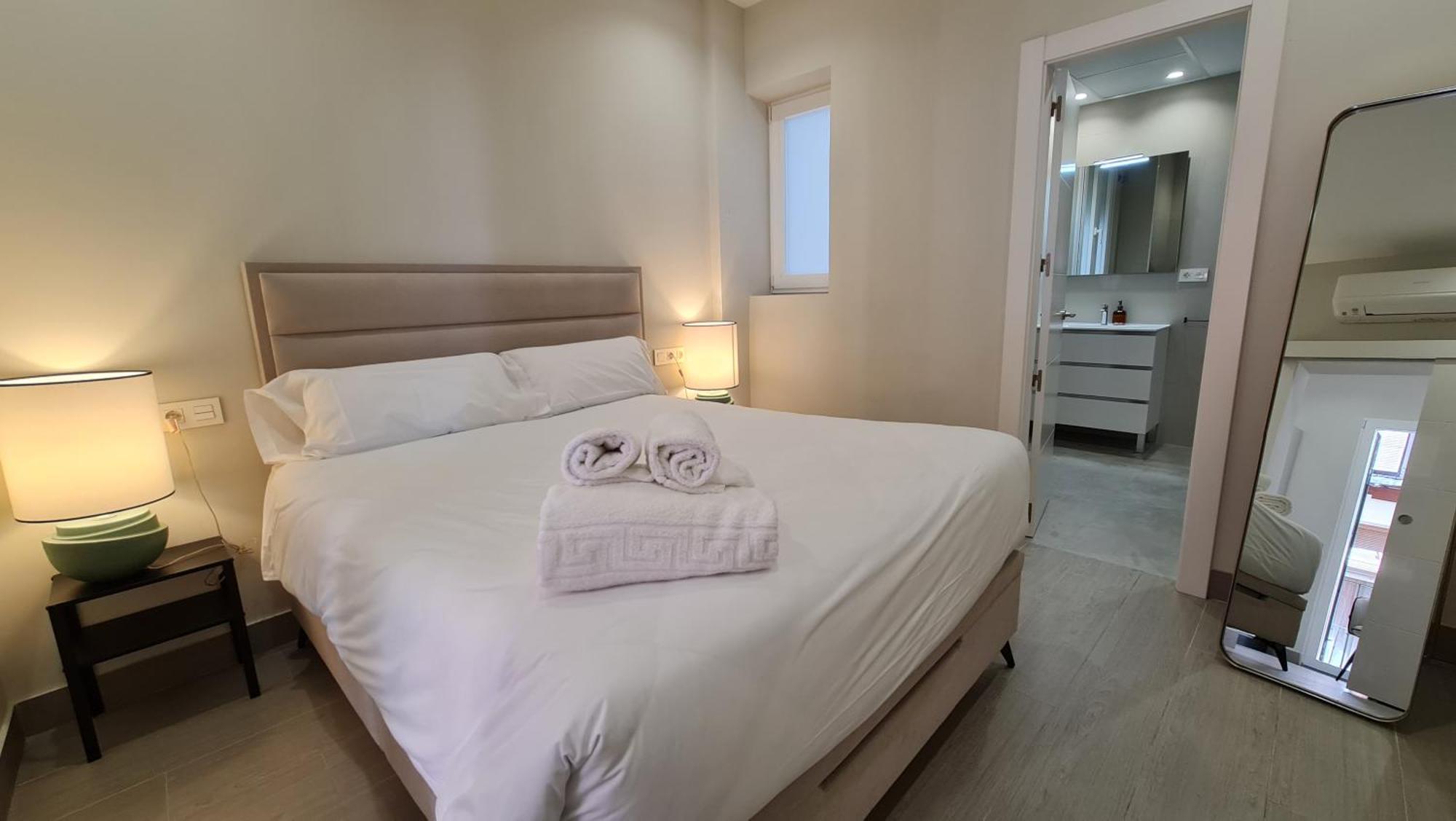 Navas 101 Cosmopolitan Loft Appartement Granada Buitenkant foto